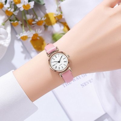 Women Simple Roman Numeral Quartz Watch