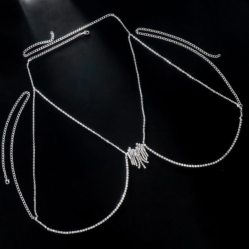 Women Fashion Sexy Heart-Shaped Rhinestone Body Chain