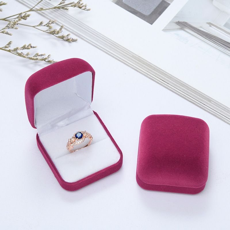 Fashionable Exquisite Velvet Cloth Ring Box Wedding Ring Accessories