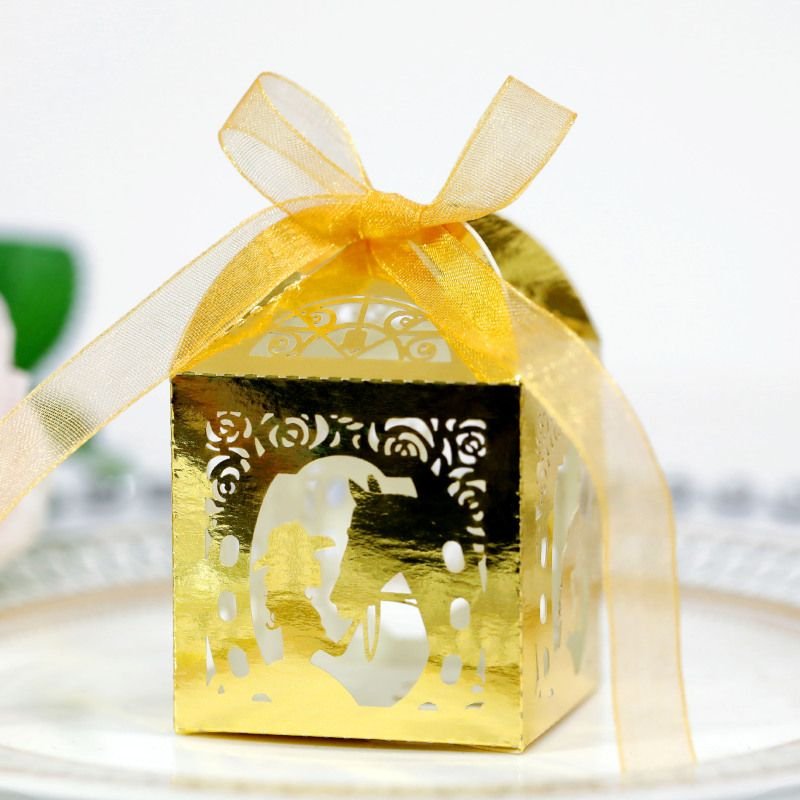 Simple Creative Wedding Hollow Girl And Horse Pattern Chocolate Candy Packaging Box