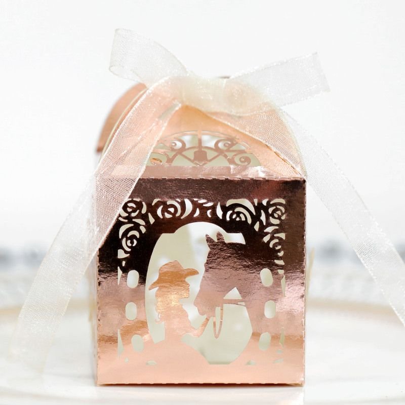 Simple Creative Wedding Hollow Girl And Horse Pattern Chocolate Candy Packaging Box